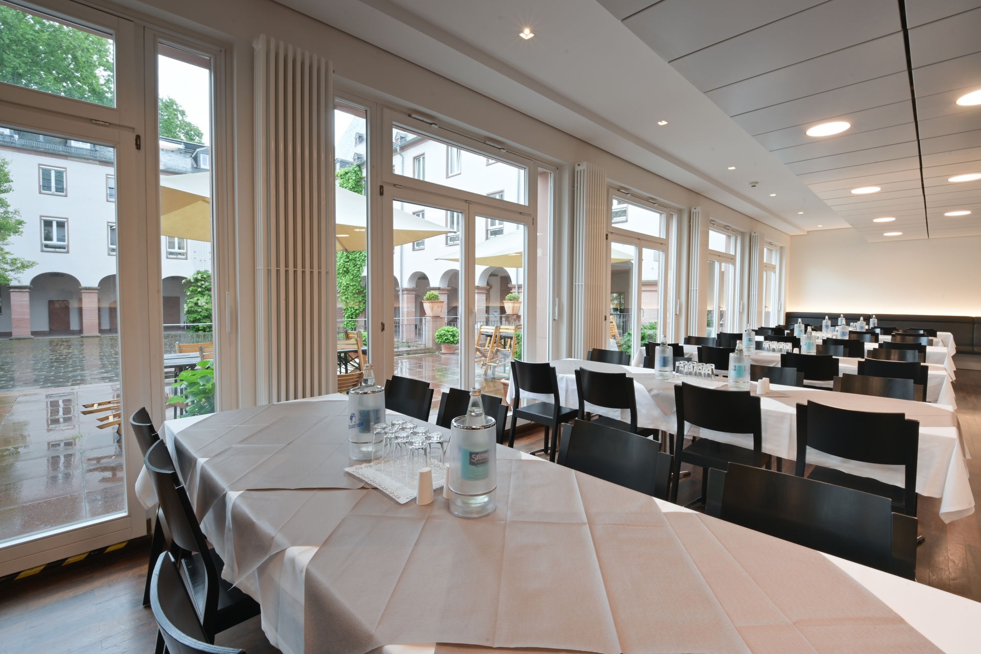 Start 48 speisesaal 3
